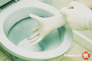 Kuinka puhdistaa wc-istuin kalkki- ja virtsakivistä