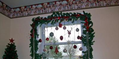 Comment décorer une fenêtre pour le Nouvel An ?