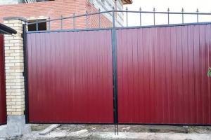 Do-it-yourself gate made of corrugated sheets: step-by-step manufacturing instructions How to make a gate from corrugated sheets